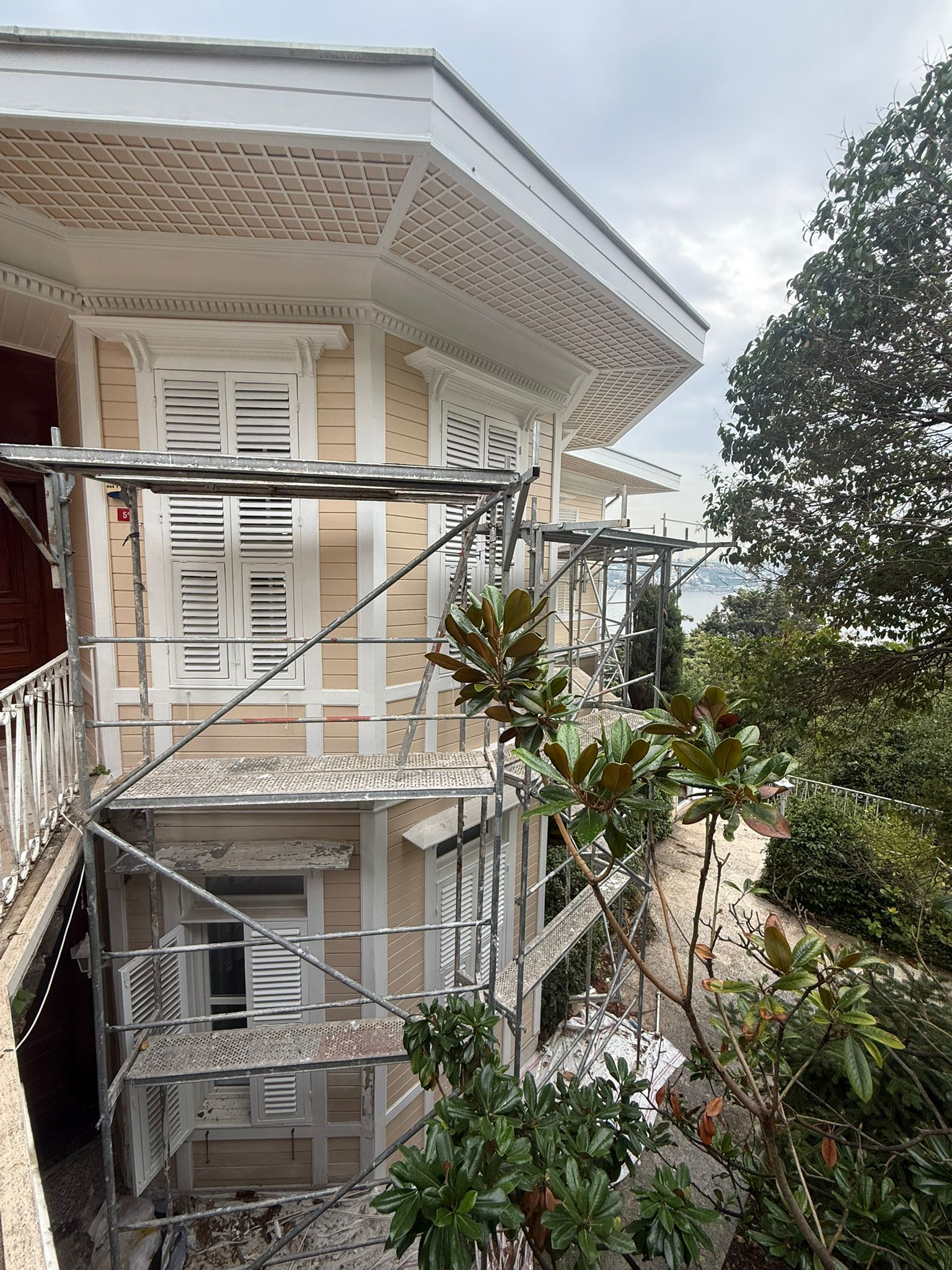 ALİ VAFİ KORUSU VİLLA KURUÇEŞME